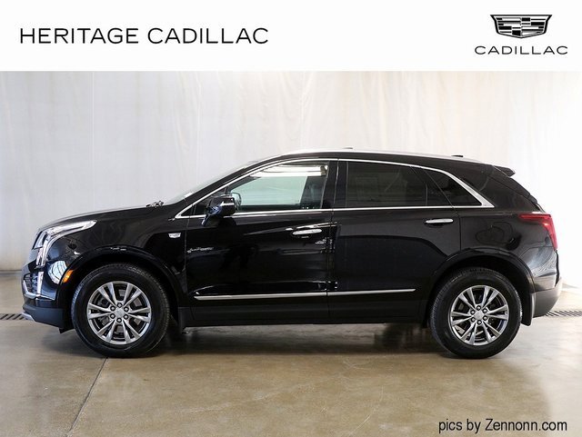 Used 2022 Cadillac XT5 Premium Luxury with VIN 1GYKNDR41NZ126727 for sale in Lombard, IL