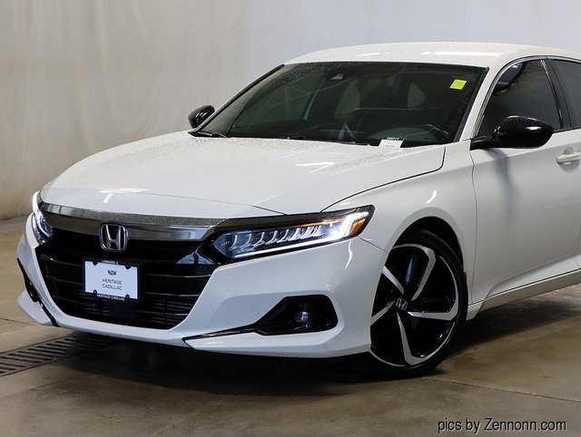2022 Honda Accord Sport photo 2