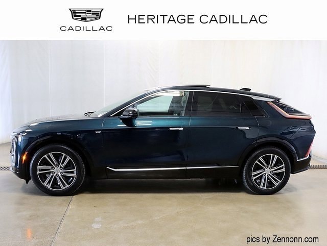 Certified 2024 Cadillac LYRIQ Luxury 2 with VIN 1GYKPRRL1RZ122603 for sale in Lombard, IL