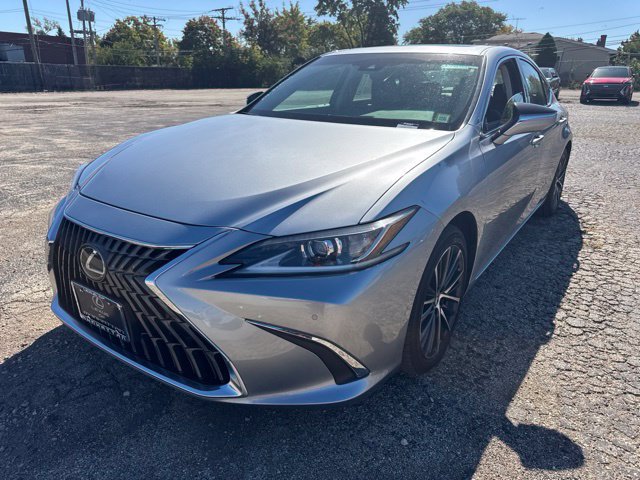 2023 Lexus ES