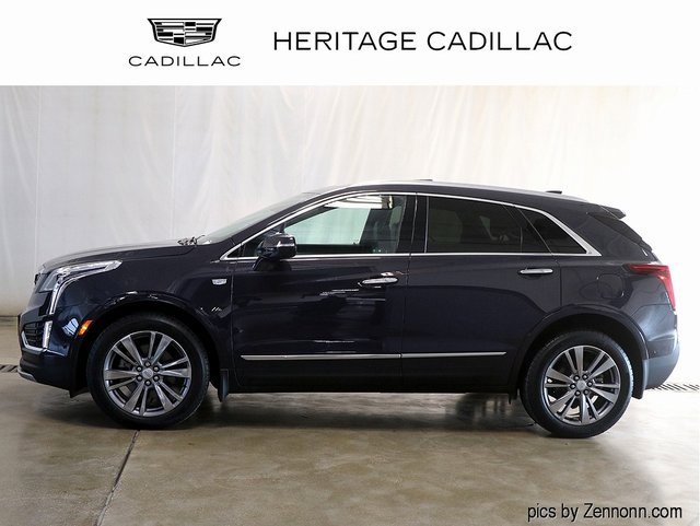 2024 Cadillac XT5 Premium Luxury photo 2