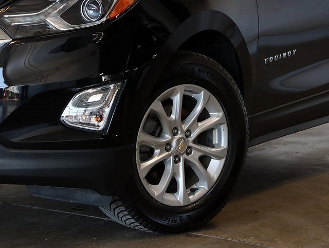 2020 Chevrolet Equinox LT photo 3