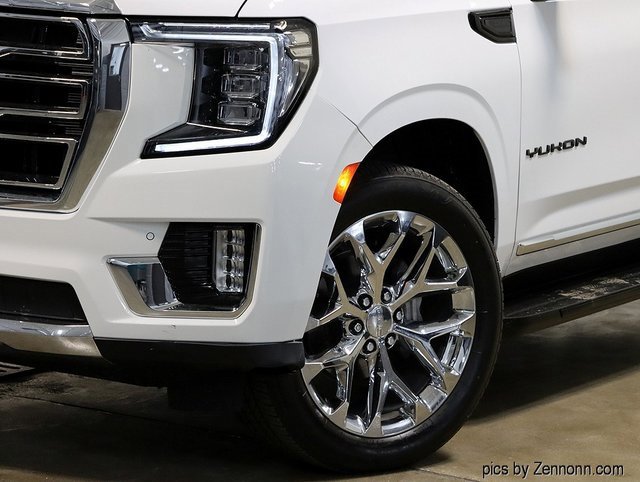2023 Gmc Yukon XL SLT photo 2