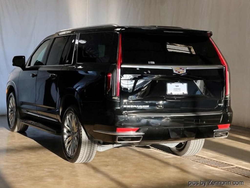 Used 2023 CADILLAC Escalade ESV Luxury SUV