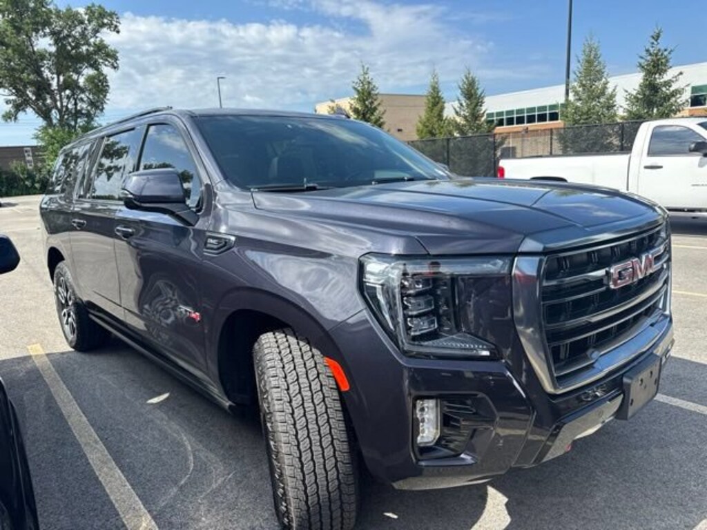 Used 2023 GMC Yukon XL AT4 SUV