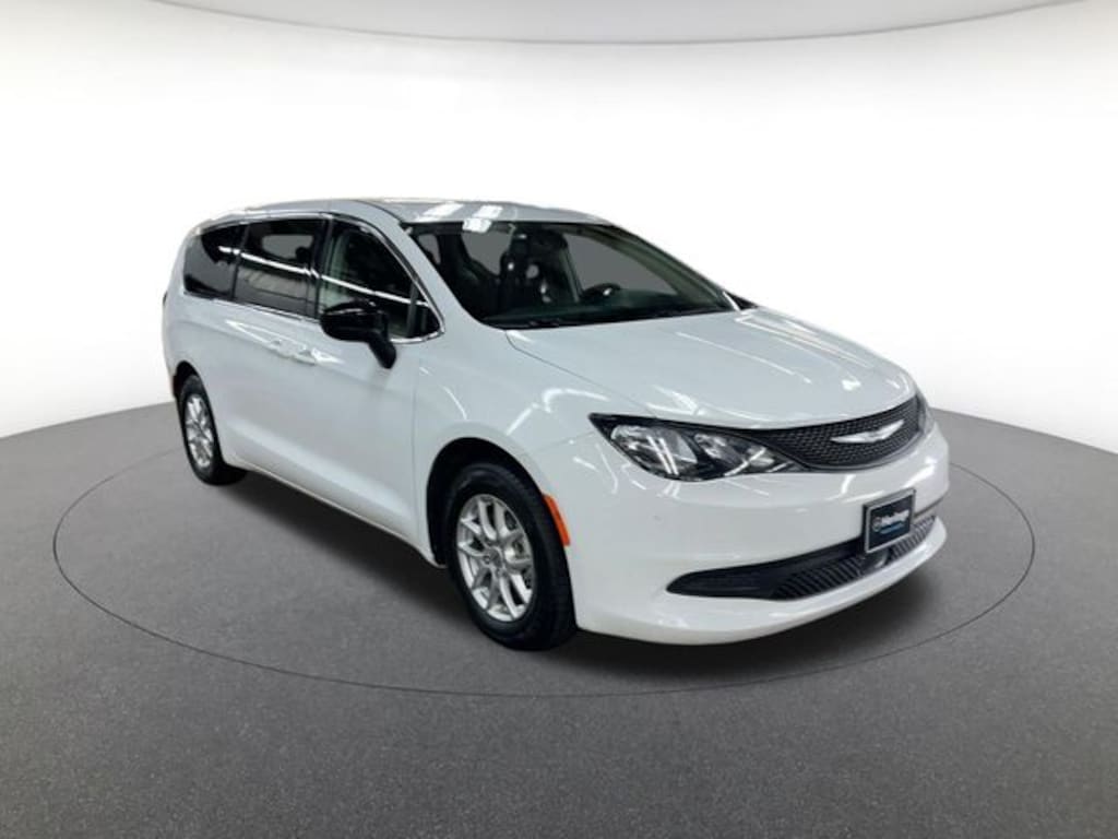 Used 2024 Chrysler Voyager LX Minivan/Van