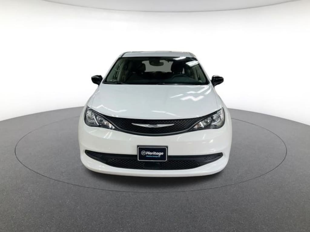 Used 2024 Chrysler Voyager LX Minivan/Van