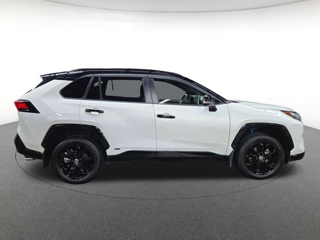 2022 Toyota RAV4 Hybrid XSE photo 4