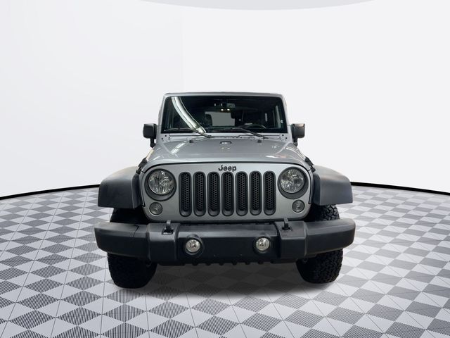 2016 Jeep Wrangler Rubicon photo 2