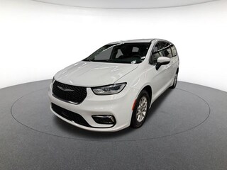 2023 Chrysler Pacifica Touring L Minivan/Van