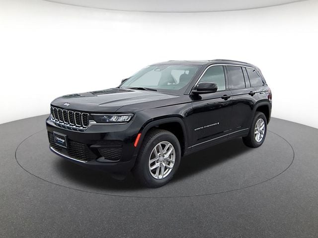 2025 Jeep Grand Cherokee Laredo's photo