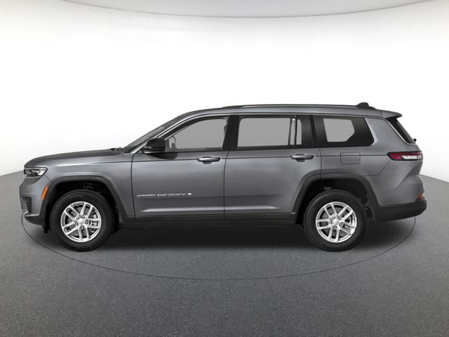 2025 Jeep Grand Cherokee Limited photo 2
