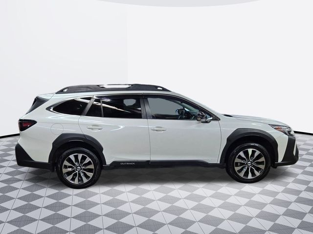 2023 Subaru Outback Limited XT photo 2