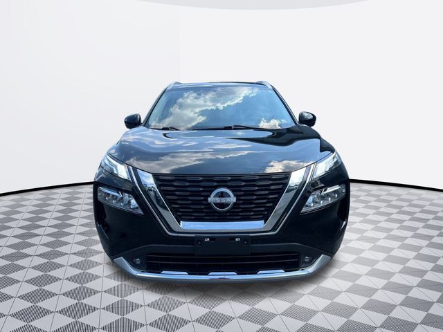 2022 Nissan Rogue Platinum photo 2