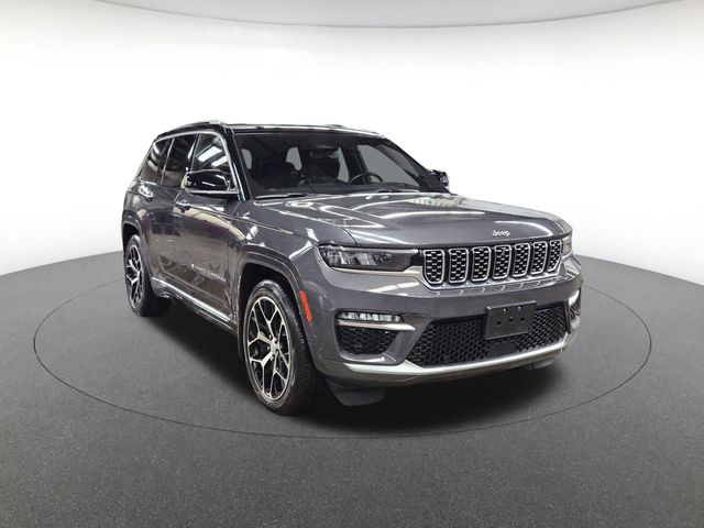 2022 Jeep Grand Cherokee Summit Reserve photo 3