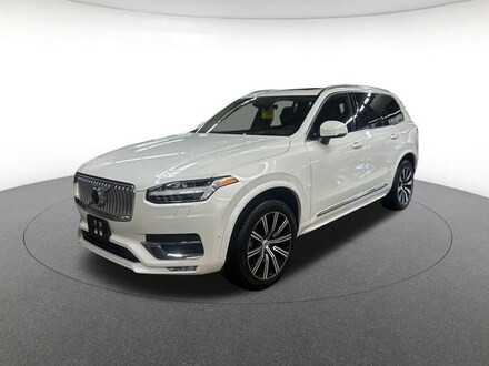 2025 Volvo XC90 B5 Plus SUV