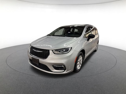 2024 Chrysler Pacifica Touring L Minivan/Van