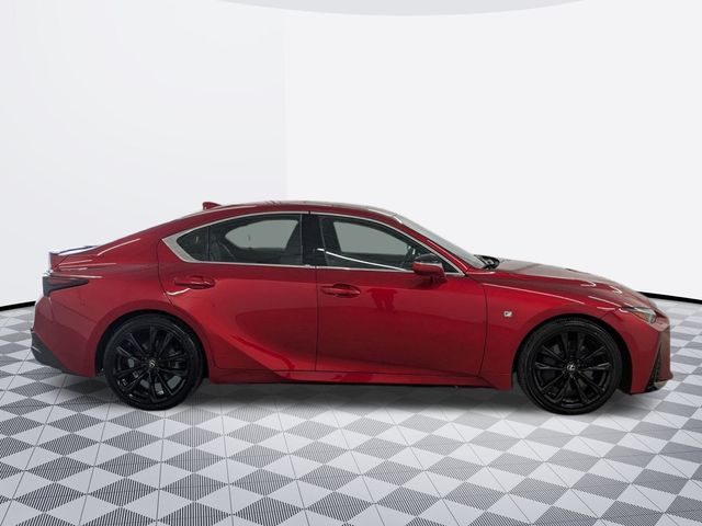 2023 Lexus IS 350 F SPORT photo 4