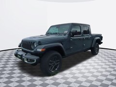 2025 Jeep Gladiator Sport Pickup