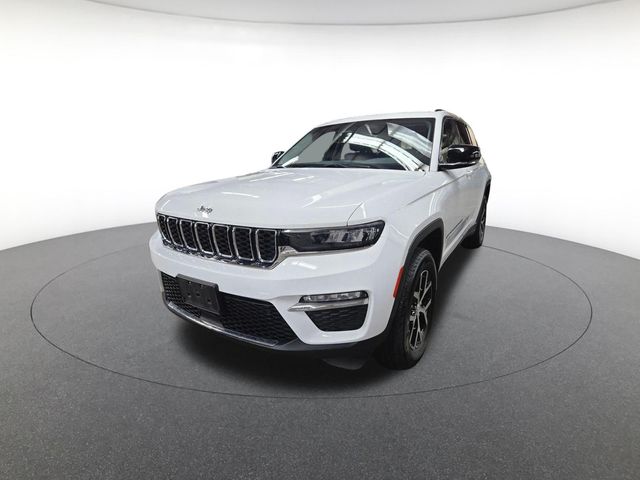 2023 Jeep Grand Cherokee Limited's photo