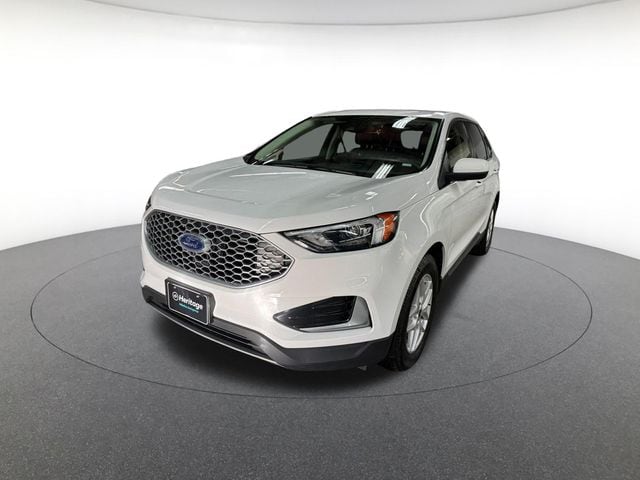 2023 Ford Edge SEL's photo