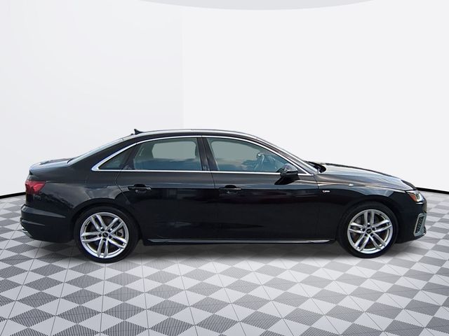 2023 Audi A4 45 S line Premium Plus photo 4