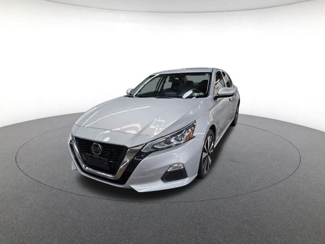 2022 Nissan Altima SV