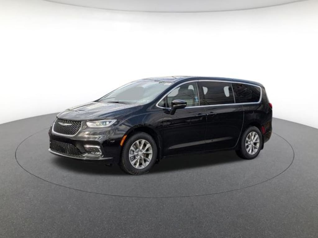 New 2026 Chrysler Pacifica Select Passenger Van