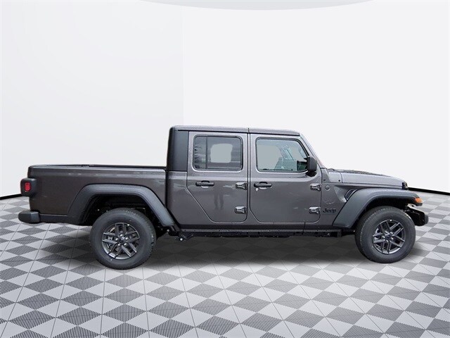 2025 Jeep Gladiator Sport S photo 3