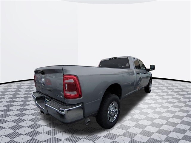 2024 Ram 2500 Tradesman photo 4