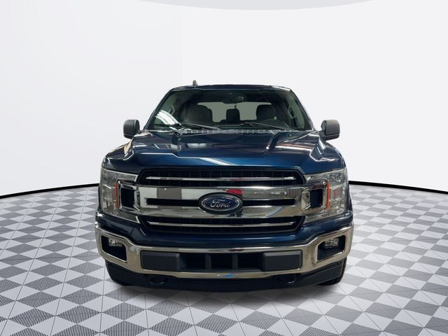 2020 Ford F-150 XLT photo 2
