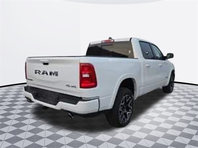 2025 Ram 1500 Laramie photo 4