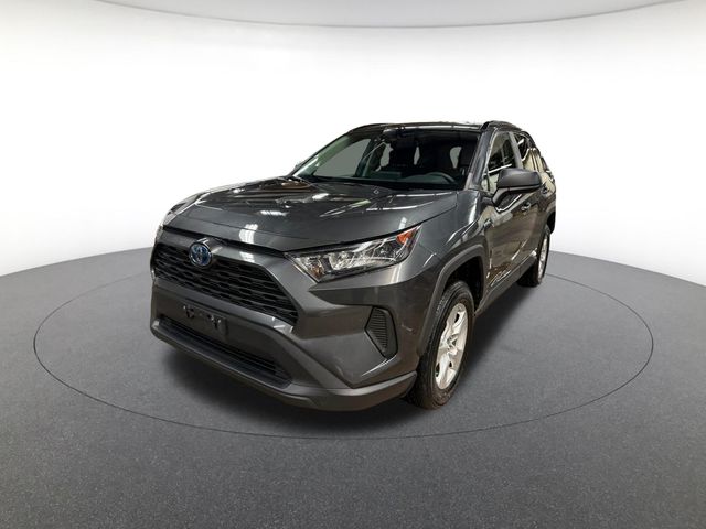 2019 Toyota RAV4 LE's photo