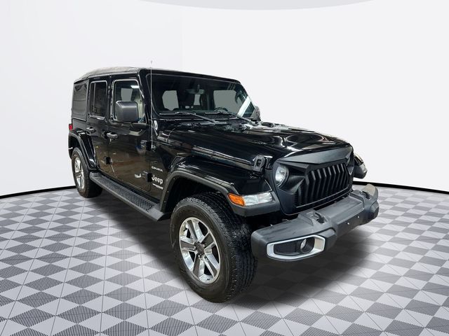2022 Jeep Wrangler Unlimited Sahara photo 2