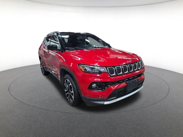2024 Jeep Compass Limited photo 3
