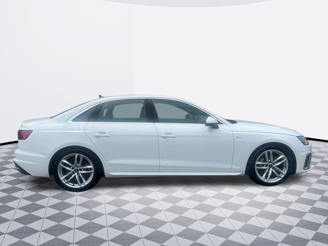 2023 Audi A4 45 S line Premium Plus photo 4