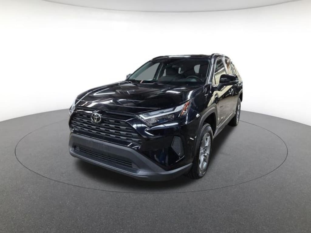 Used 2022 Toyota RAV4 XLE SUV
