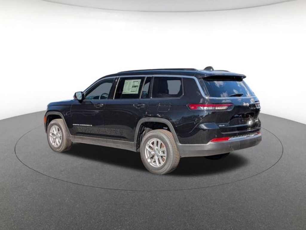 New 2025 Jeep Grand Cherokee L Laredo Sport Utility