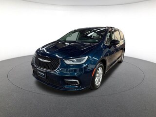 2024 Chrysler Pacifica Touring L Minivan/Van