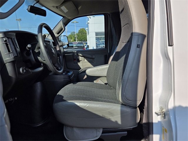 Used 2022 GMC Savana Cargo Work Van with VIN 1GTW7AFP8N1235442 for sale in Owings Mills, MD