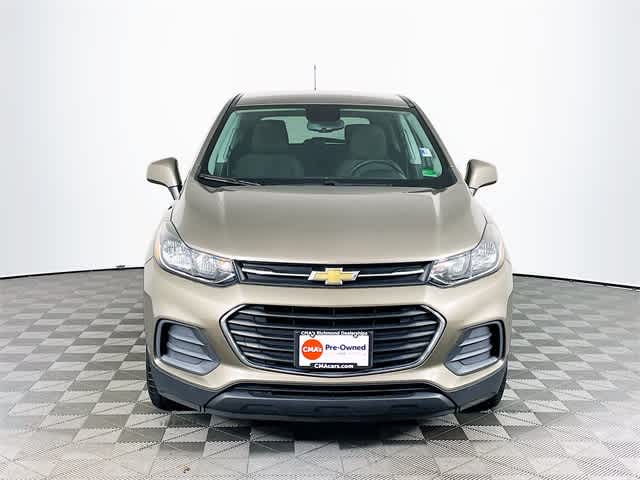 2020 Chevrolet Trax LS photo 2