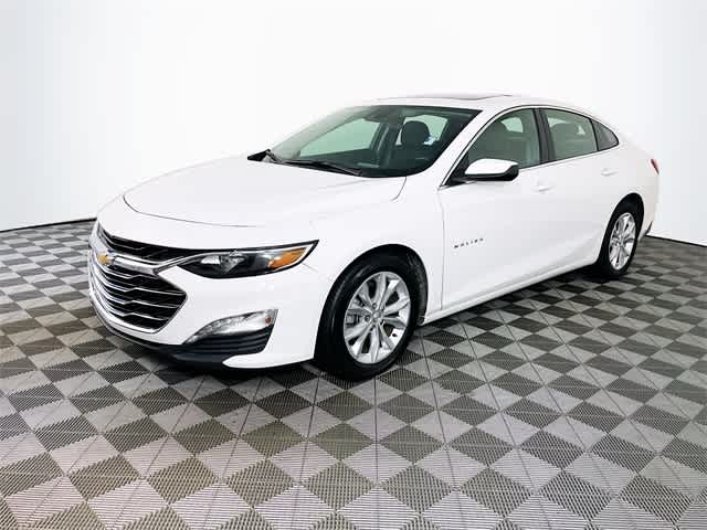 2024 Chevrolet Malibu 1LT photo 2