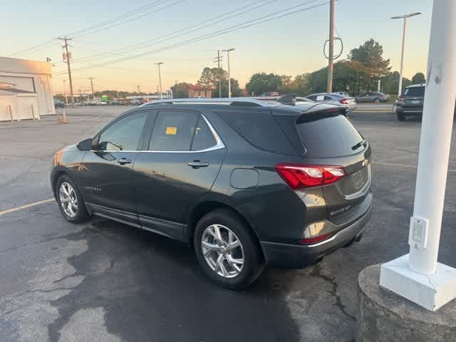 2020 Chevrolet Equinox LT photo 3