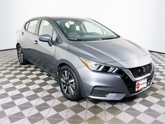 2021 Nissan Versa SV CVT