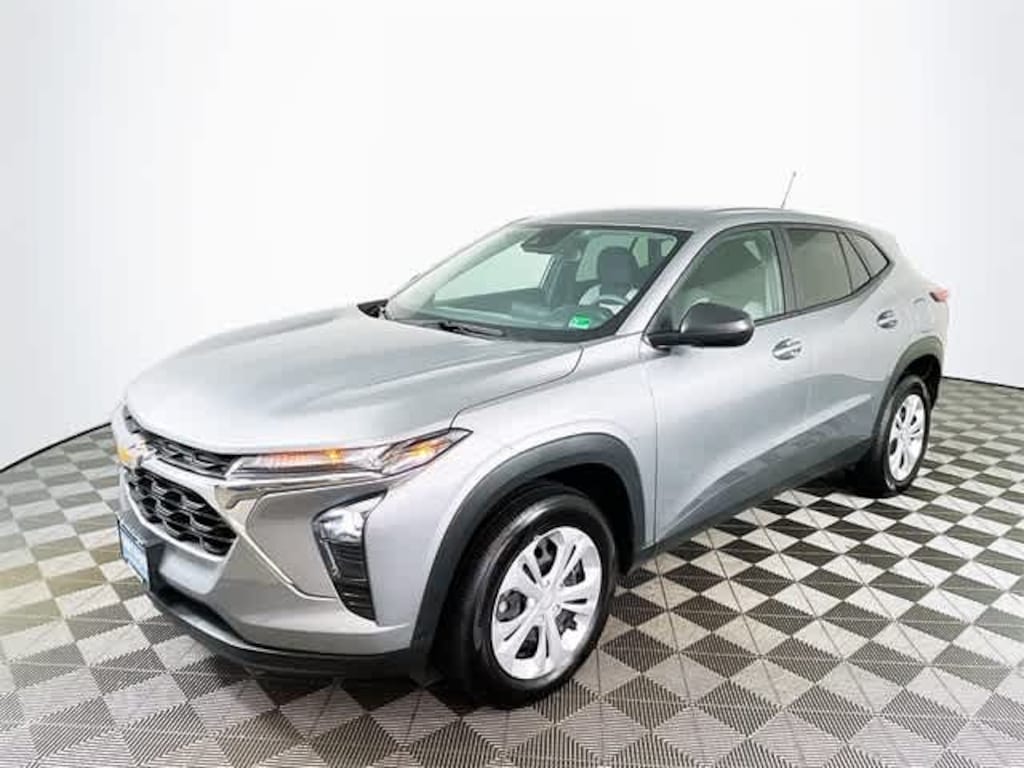 Certified 2025 Chevrolet Trax LS FWD