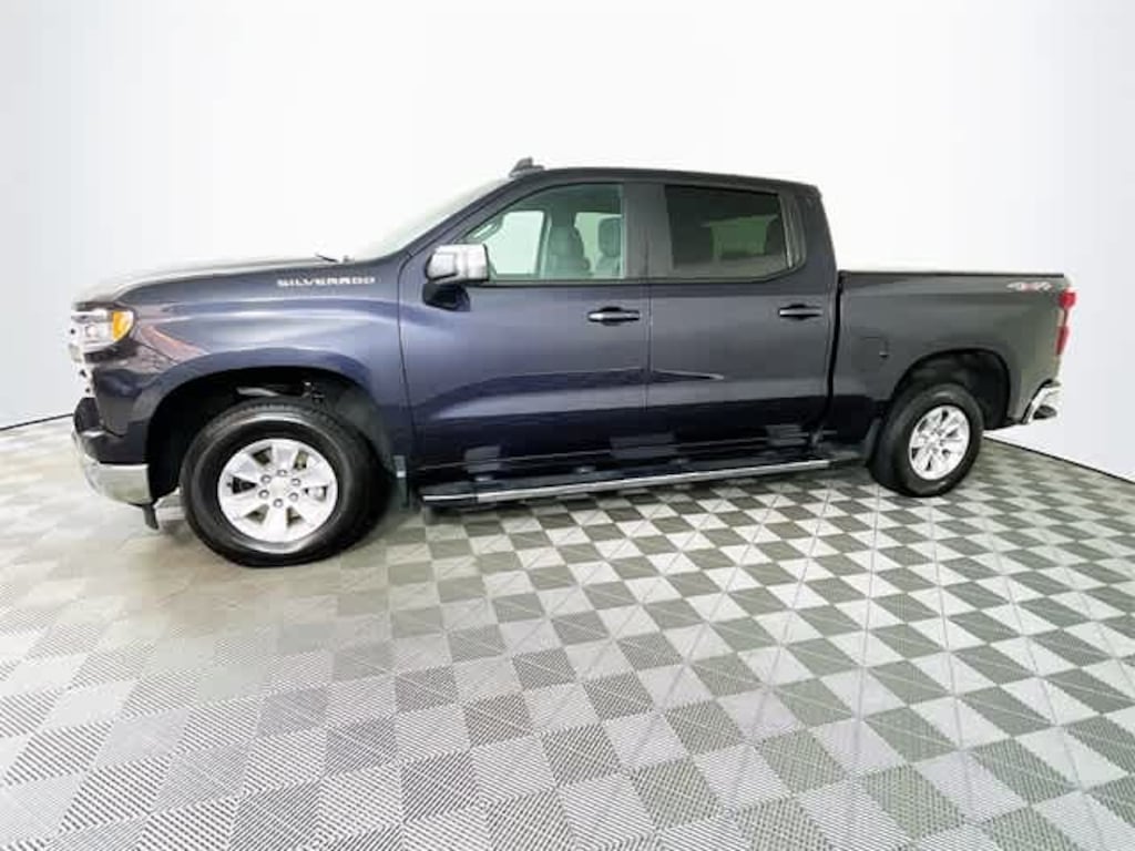 Used 2023 Chevrolet Silverado 1500 LT