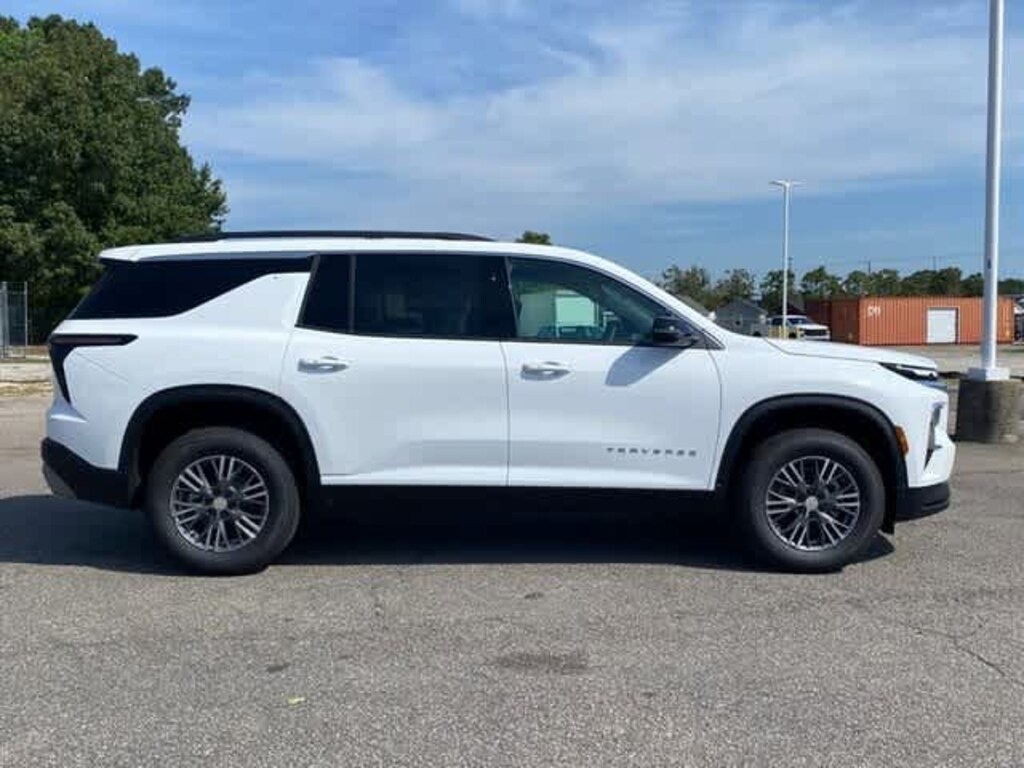 New 2026 Chevrolet Traverse LT SUV