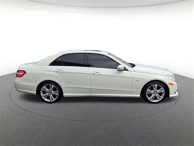 2012 Mercedes Benz E 350 Sedan photo 4
