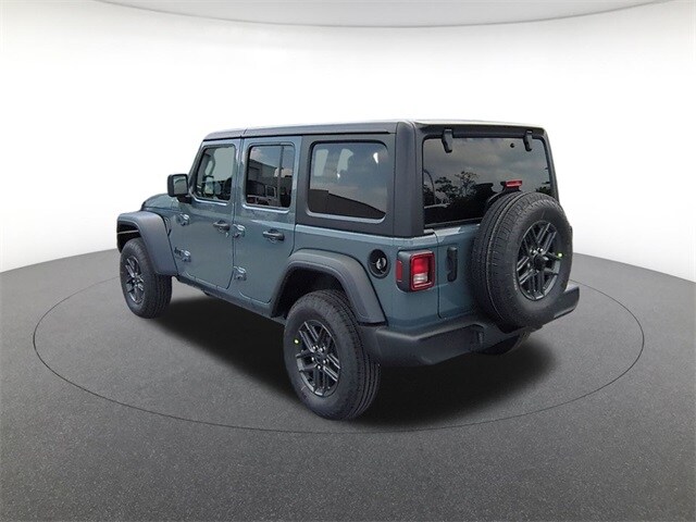 2025 Jeep Wrangler Sport photo 3
