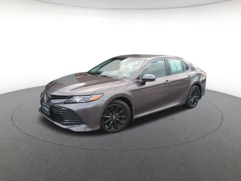 Used 2018 Toyota Camry LE Sedan
